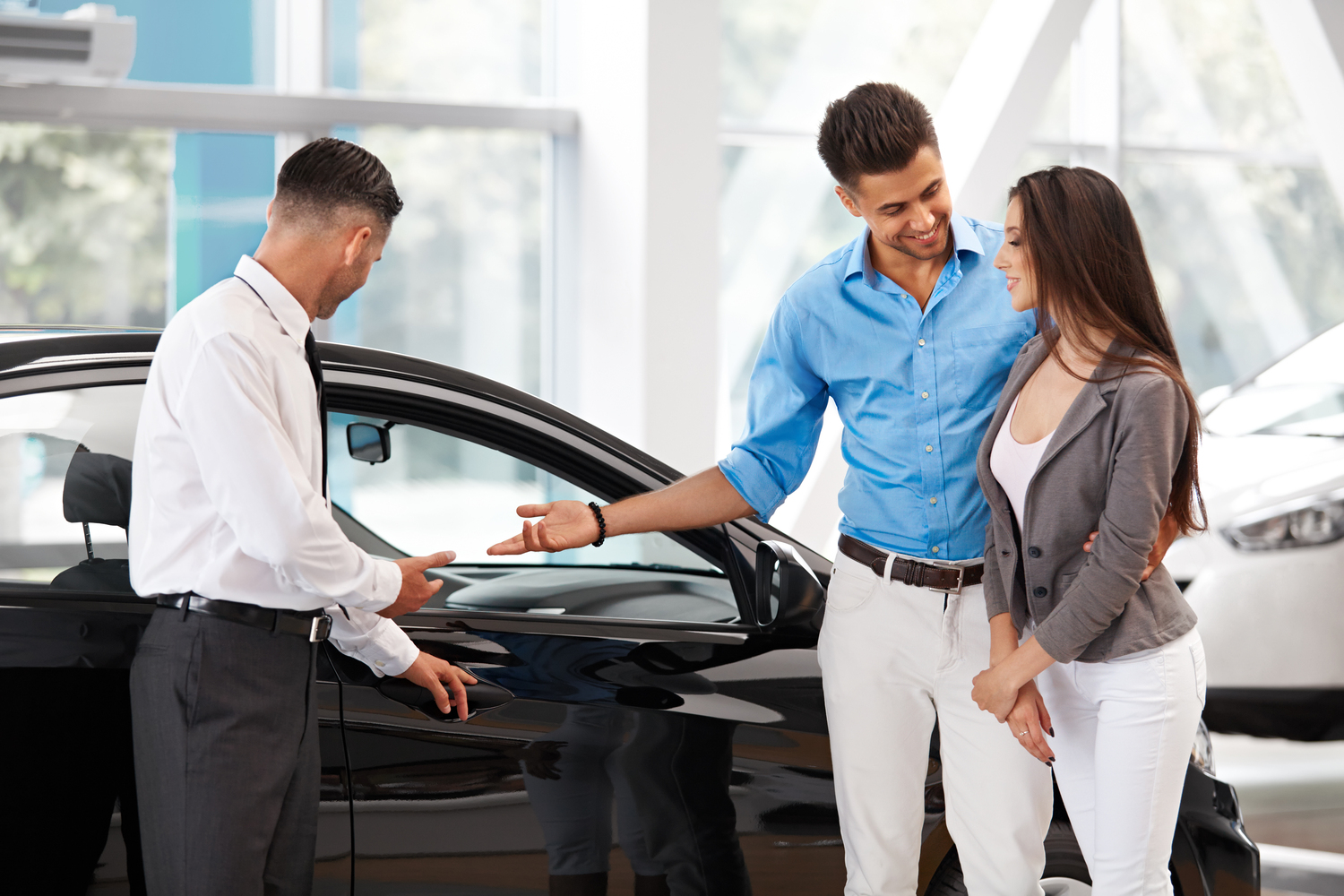 The Advantages of Leasing a Vehicle